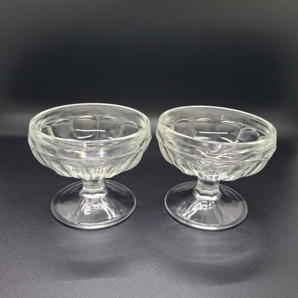 Vintage Glass Ice Cream Parlor Sundae Bowls Set of 2 - Picture 4 of 11